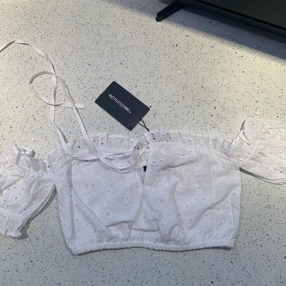 White Broderie Anglaise Frill Hem Matching Set - Picture 2 of 5